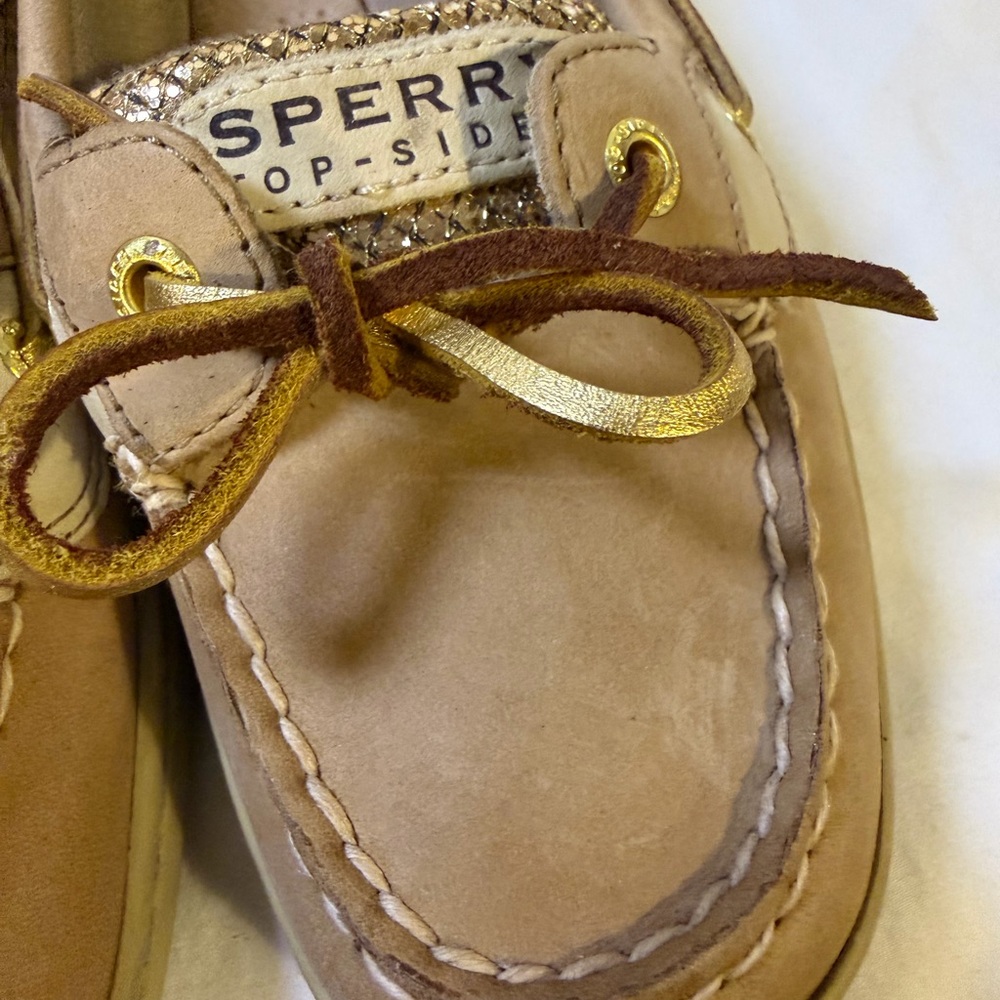 Sperry Women's Tan Leather Moccasin Loafers with Gold Accents NWOT sz8.5 - Picture 6 of 7